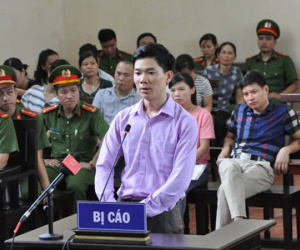Tiết lộ cuốn sổ quyết định ‘số phận’ BS Hoàng Công Lương