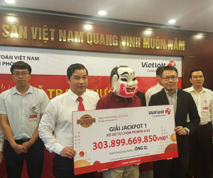 304 tỷ vào túi: Tỷ phú Vietlott kể về vé số 'thần kỳ'