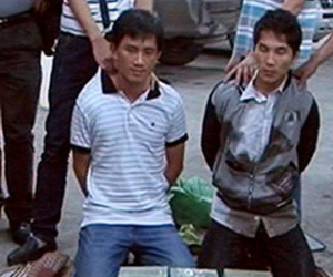 Bắt quả tang hai đối tượng vận chuyển 60 bánh heroin