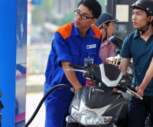 Giá xăng tăng từ 15h chiều nay