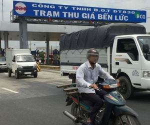 Trạm thu phí chuyển tên thành trạm thu giá: Tối nghĩa và ngô nghê!