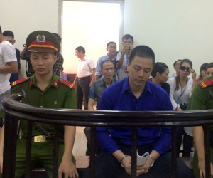 Bị tuyên 2 năm tù, cựu cán bộ ngân hàng dâm ô bé gái 8 tuổi ở Hoàng Mai kháng cáo