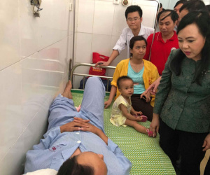 Bộ trưởng Y tế: 'Điều trị miễn phí nạn nhân vụ lật tàu ở Thanh Hóa'
