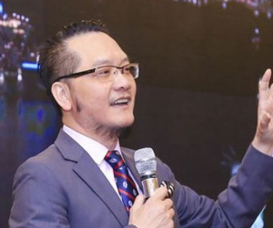 Chưa làm 'sếp' VFF, ông Liêng đã chê bầu Đức chỉ biết đi xin tiền