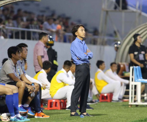 Rúng động V-League: 'Đốt' 150 tỷ, CLB TPHCM ngấp nghé... giải thể