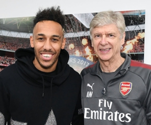 Aubameyang chê Arsenal của Wenger trì trệ