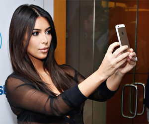 Facebook theo dõi từng cử chỉ ngón tay trên Instagram