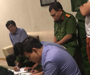Vụ việc của PCT VFF Nguyễn Xuân Gụ: Chỉ là tình yêu đẹp, không phải mua bán dâm?