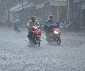 Dự báo thời tiết 27/5: Giảm 5 độ, miền Bắc mưa rất to