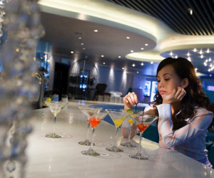 8 năm gồng gánh nuôi một gã tệ bạc, tôi đã phải dọn nhà đi trong đêm khuya với nỗi hận ngút trời