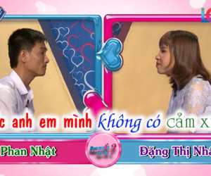 Thầy giáo ế 14 năm từ chối hẹn hò với 9X vì không có cảm xúc