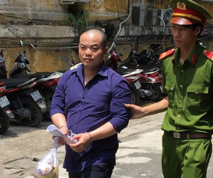 Trùm lừa đảo bị truy nã toàn cầu lĩnh 30 năm tù