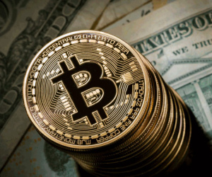 Hàng trăm người Nhật kiếm gần triệu USD từ tiền ảo
