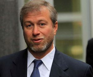 Tỉ phú Abramovich có nguy cơ không thể tiếp tục làm chủ CLB Chelsea