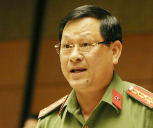 'Cấm xuất cảnh, phong toả tài khoản giúp điều tra tham nhũng tốt hơn'