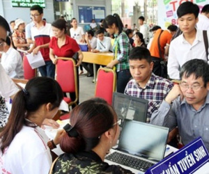 'Học phí' thành 'giá dịch vụ': Tính cả tiền giảng viên đi nghỉ mát vào chi phí đào tạo?