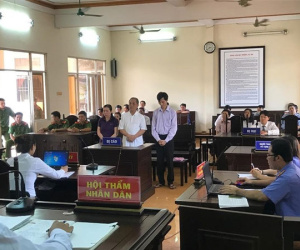Lừa đảo ngân hàng tiền tỉ, một tổng giám đốc hầu tòa