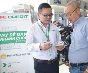 Khách hàng của FE Credit: 'Vay một lần và tởn tới già'