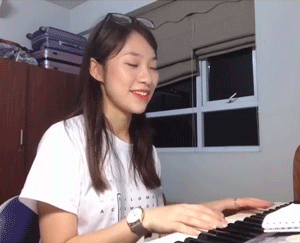 Khánh Vy bị chê 'hát quá điệu' khi tung clip cover Bùa yêu