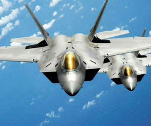 Mỹ điều 14 tiêm kích F-22 tới Nhật phòng đàm phán thất bại
