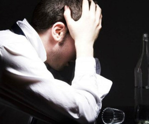 Hai lần đi với gái khiến tôi nhiễm HIV và lây cho vợ
