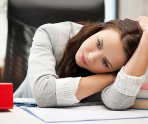 Đàng hoàng là một thạc sĩ, vậy mà tôi bị chồng đánh giá không bằng chị lao công của công ty anh