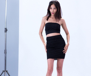 The Face thi mặt mộc: Lệ Nam đang loay hoay thoát khỏi bóng Nam Em mà quên đi chính mình