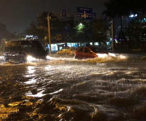 Tiết lộ bất ngờ 'siêu máy bơm' tê liệt ở rốn ngập Sài Gòn