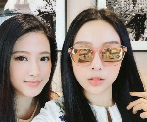 Khoe ảnh em gái giống mình như đúc, Huyền Baby được dân mạng khen: Có hai mỹ nhân trong một khung hình