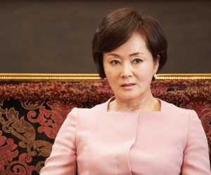 Lỡ có bầu trước nhưng mẹ chồng nhất định không cho cưới, lý do đưa ra là vì cô gái... chưa làm công chức