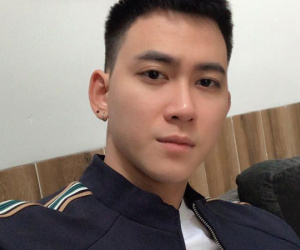 Anh chàng đồng tính đẹp trai với loạt clip 'mặt đơ', kể chuyện sợ bị con gái gửi ảnh sexy là ai?