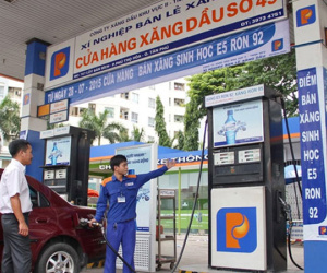 Bộ Tài chính lý giải việc xăng tăng nhiều, giảm ít