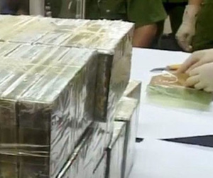 Lực lượng Công an thu giữ gần 900 kg heroin