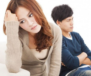 Vợ muốn đưa cho mẹ 10 triệu/tháng khi sống chung với bố mẹ vợ