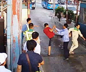 Công an triệu tập 2 tài xế tông gãy barie ở BOT Tân Đệ