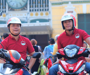 Xe công nghệ Việt đối thủ Grab ra mắt, tài xế không trả chiết khấu