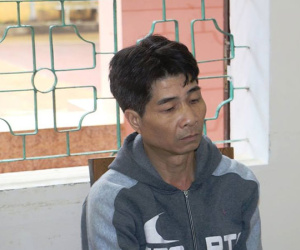 Nghệ An: Cho bé gái 10 nghìn đồng và 1 cái kẹo rồi khống chế dâm ô, kẻ đồi bại lĩnh án 2 năm tù