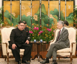 Ông Kim Jong Un gặp Thủ tướng Singapore Lý Hiển Long