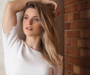 Nàng WAGs nóng bỏng tới World Cup 2018 nhờ tấm vé... phút 89