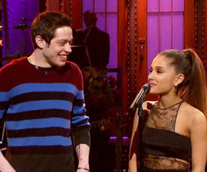 Nhanh đến chóng mặt, Ariana Grande đính hôn với bạn trai mới chỉ sau vài tuần hẹn hò!