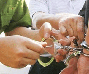 Thêm hai người bị bắt trong vụ án sai phạm tại Ngân hàng Đông Á