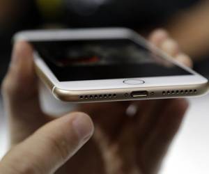 iPhone 2019 có thể thay cổng Lightning bằng USB-C