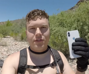 iPhone X sống sót sau hai tuần nằm dưới sông