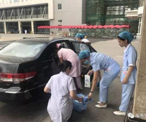 Không hề biết mang thai tháng cuối vì béo, người phụ nữ đẻ rơi con ngay trên ô tô