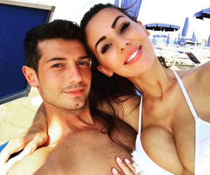 Sao Thụy Sĩ bị chê 'sex dở tệ' được vợ cũ cổ vũ ở World Cup