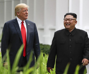 Tổng thống Trump đưa số điện thoại cho ông Kim Jong-un, hẹn điện đàm vào Chủ nhật này