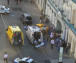 Nga: Taxi lao vào đám đông CĐV World Cup, 8 người bị thương