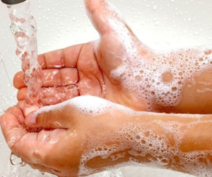 Các lỗi sai nghiêm trọng khi rửa tay khiến vi khuẩn vẫn ‘nhởn nhơ’ sinh sôi