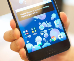 iPhone mới có thể trang bị tính năng 'bóp' như smartphone HTC