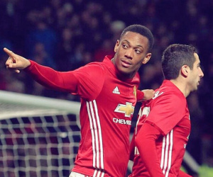 MU tiến gần ký Skriniar, bán Martial 70 triệu bảng